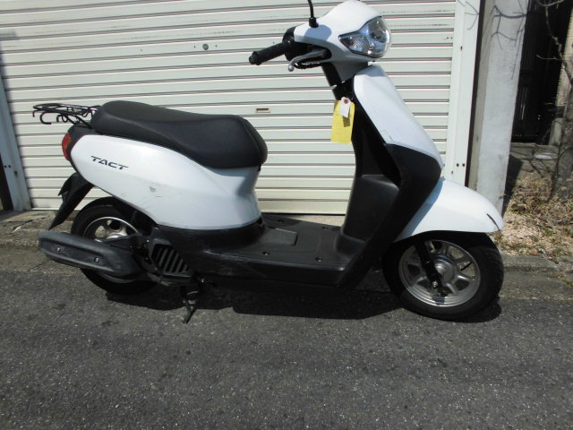京都の中古バイク・中古スクーター：タクトベーシック