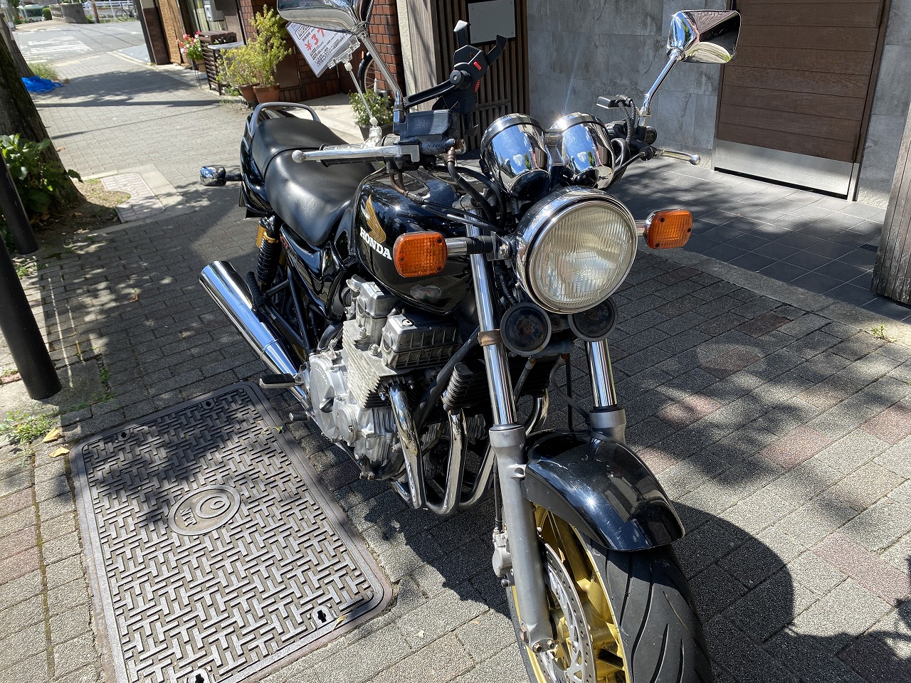 京都の中古バイク・中古スクーター：CB750